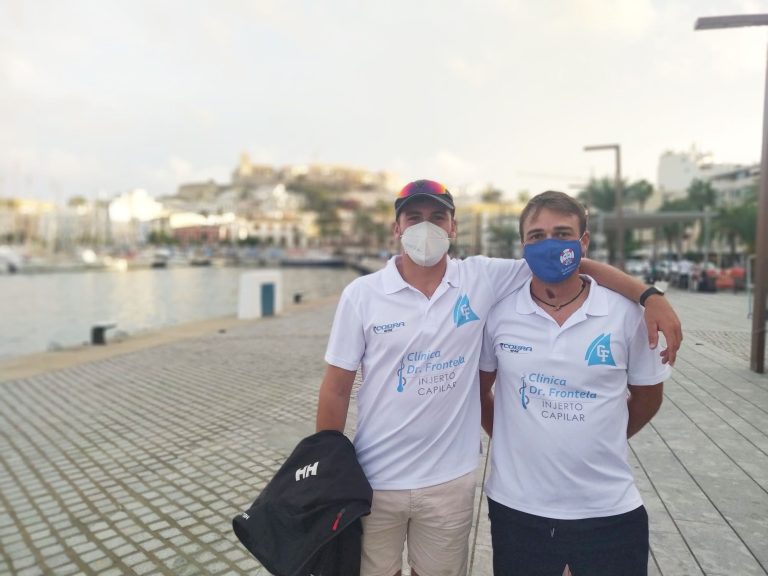 Guillermo Flores y Arturo Mart&iacute;nez