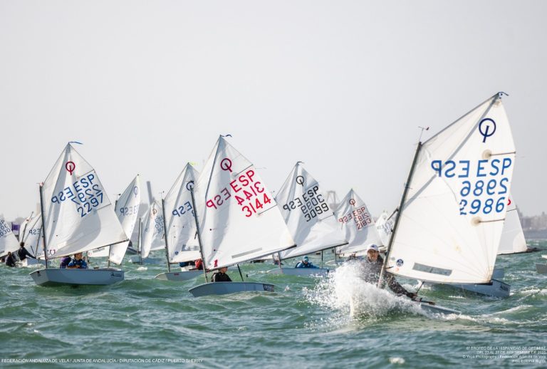 &Uacute;ltimo asalto para la formaci&oacute;n del Equipo andaluz de la clase Optimist 10699dda f4f9 4c99 b9b7 8e010039c11b