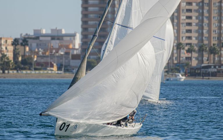 Pen&iacute;nsula ALCAIDESA MARINA subcampe&oacute;n