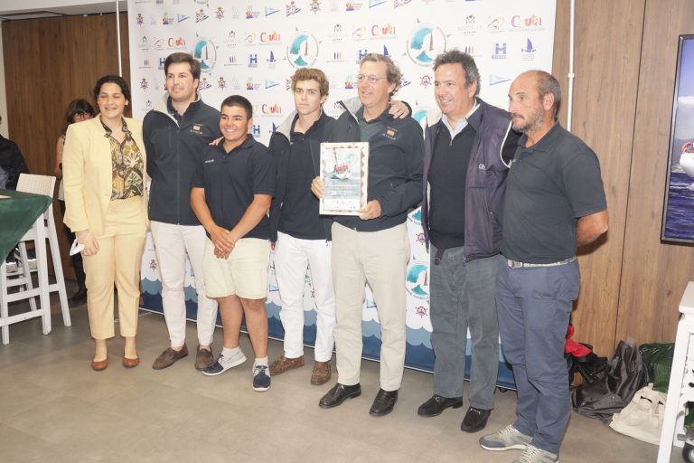 La ausencia de viento impide la travesía a Vela entre Ceuta y Marbella