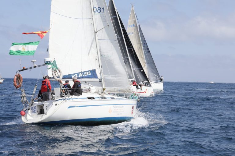 La emoción se instala en la 4ª Regata Intercontinental Marbella Ceuta