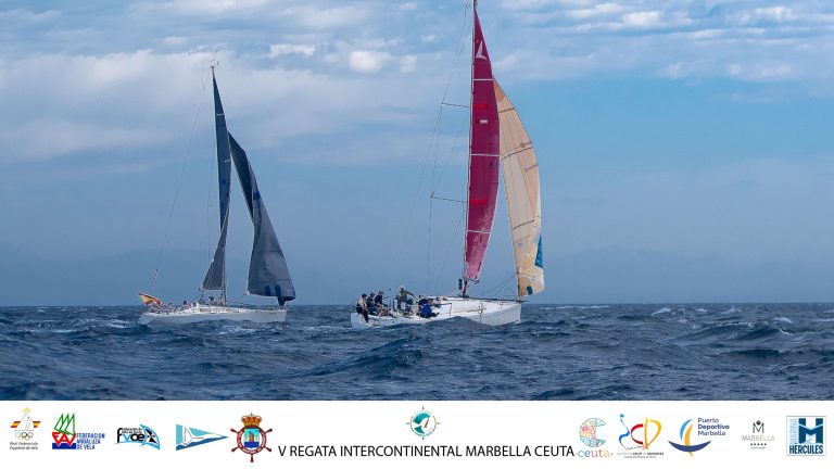 El barco ‘Al Tarik IV’ de Algeciras, primer líder de la 5ª Regata Intercontinental Marbella-Ceuta