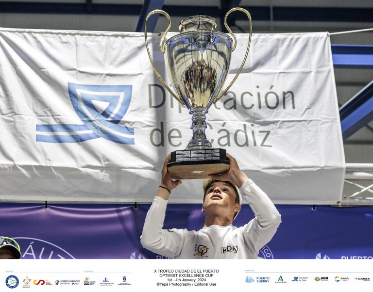 El catalán Iker Mugica gana el Trofeo Excellence Cup de Optimist en Puerto Sherry