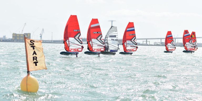 Todo listo para despedir el año en la bahía de Cádiz con la 20ª Regata de Año Nuevo, Memorial Kim Lythgoe