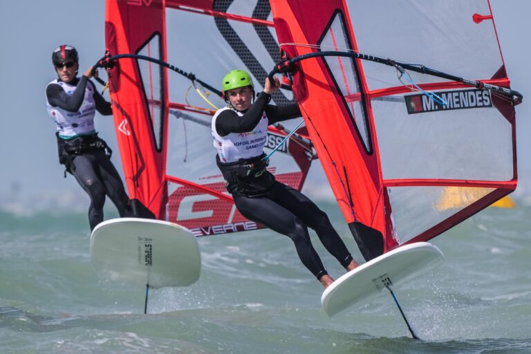 Dureza extrema y máxima igualdad en la primera jornada de los iQFOil Games Cádiz 2025