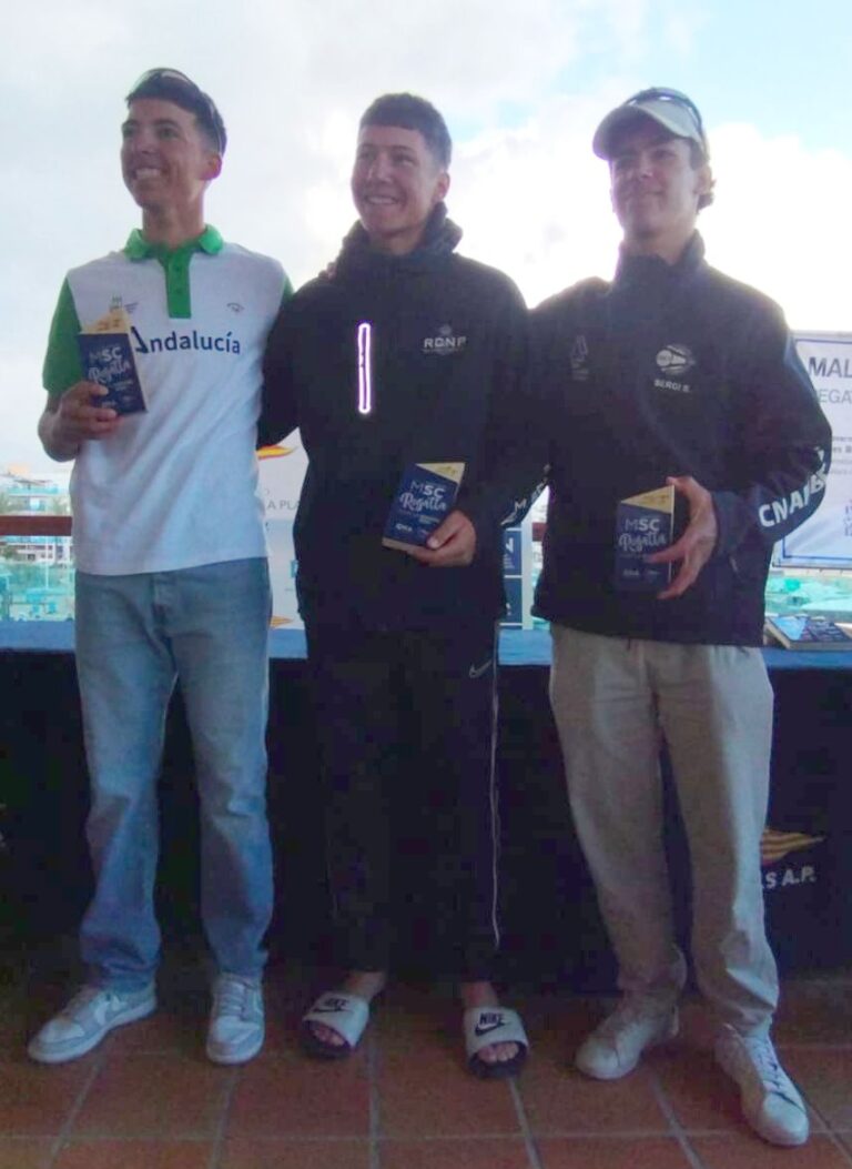 El malagueño Roberto Aguilar se proclama subcampeón en aguas baleares