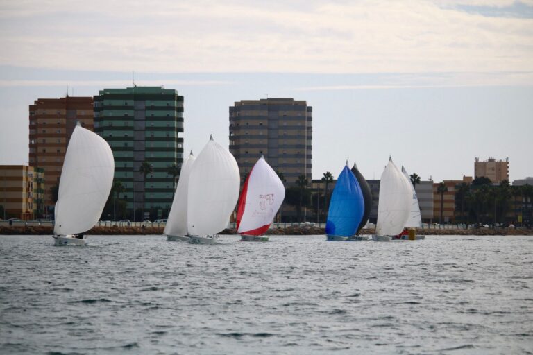 Fiestas Team se impone con autoridad en la primera convocatoria de las series de Invierno del Circuito Alcaidesa Marina de J/80