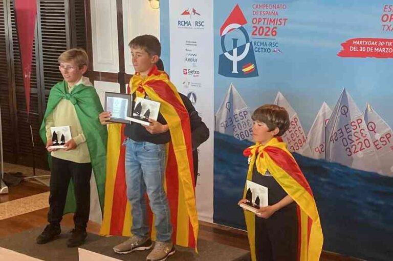 El almeriense Hugo Sarmiento se proclama subcampeón de España de Optimist Sub 13 en el Abra