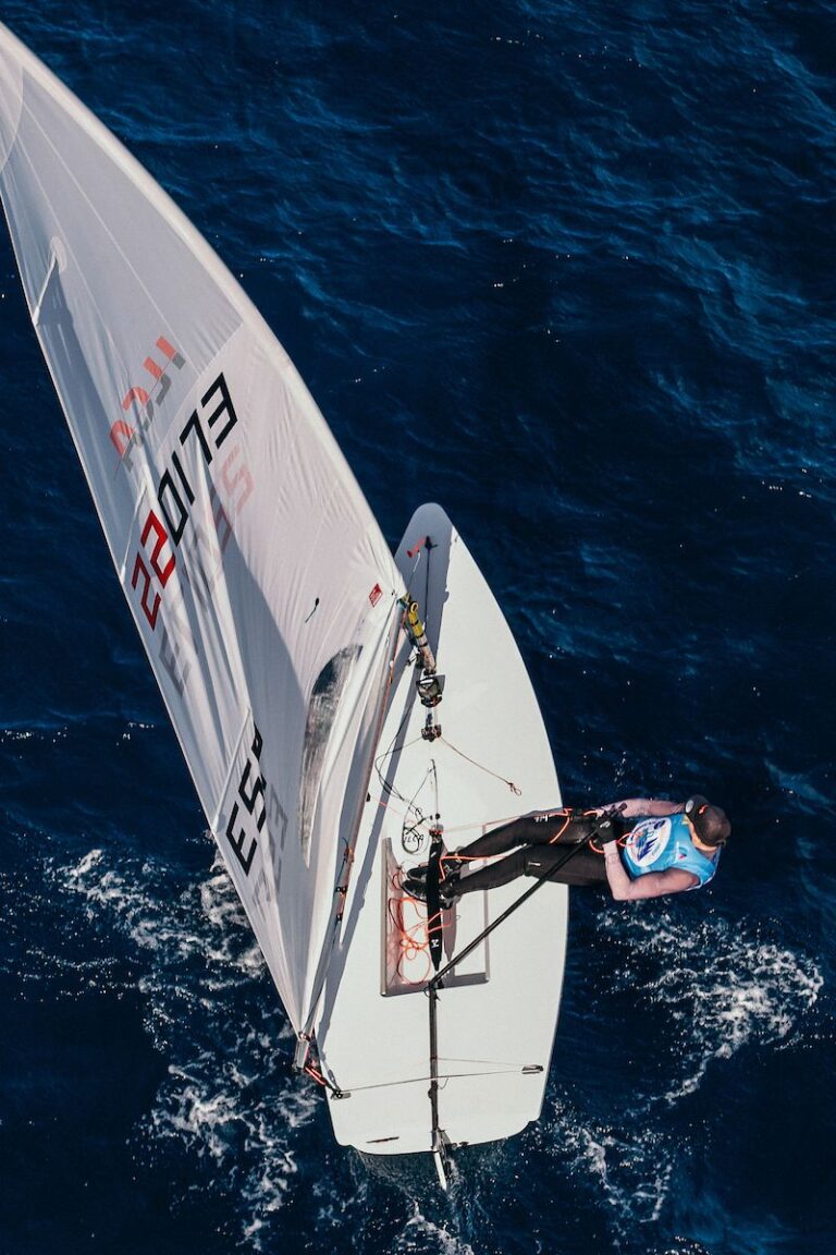 Los andaluces Pilar Lamadrid, Lucía Guardiola y Roberto Aguilar resuelven con nota un exigente 55º Trofeo Princesa Sofía de Palma