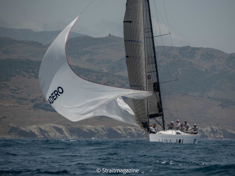 El barco de Sotogrande ‘Solerig VI’ conquista la 13ª Straitchallenge