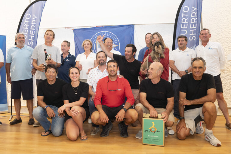 Imagenes TV y fotografías Entrega de Trofeos VIII Semana Clásica de Puerto Sherry